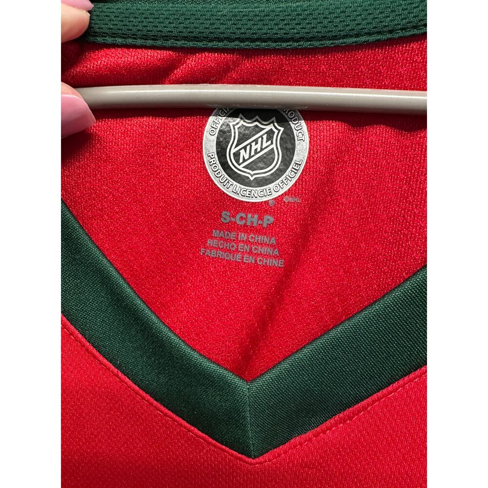 NFL Red and Green V-Neck Sweatshirt - Picture 6 of 11